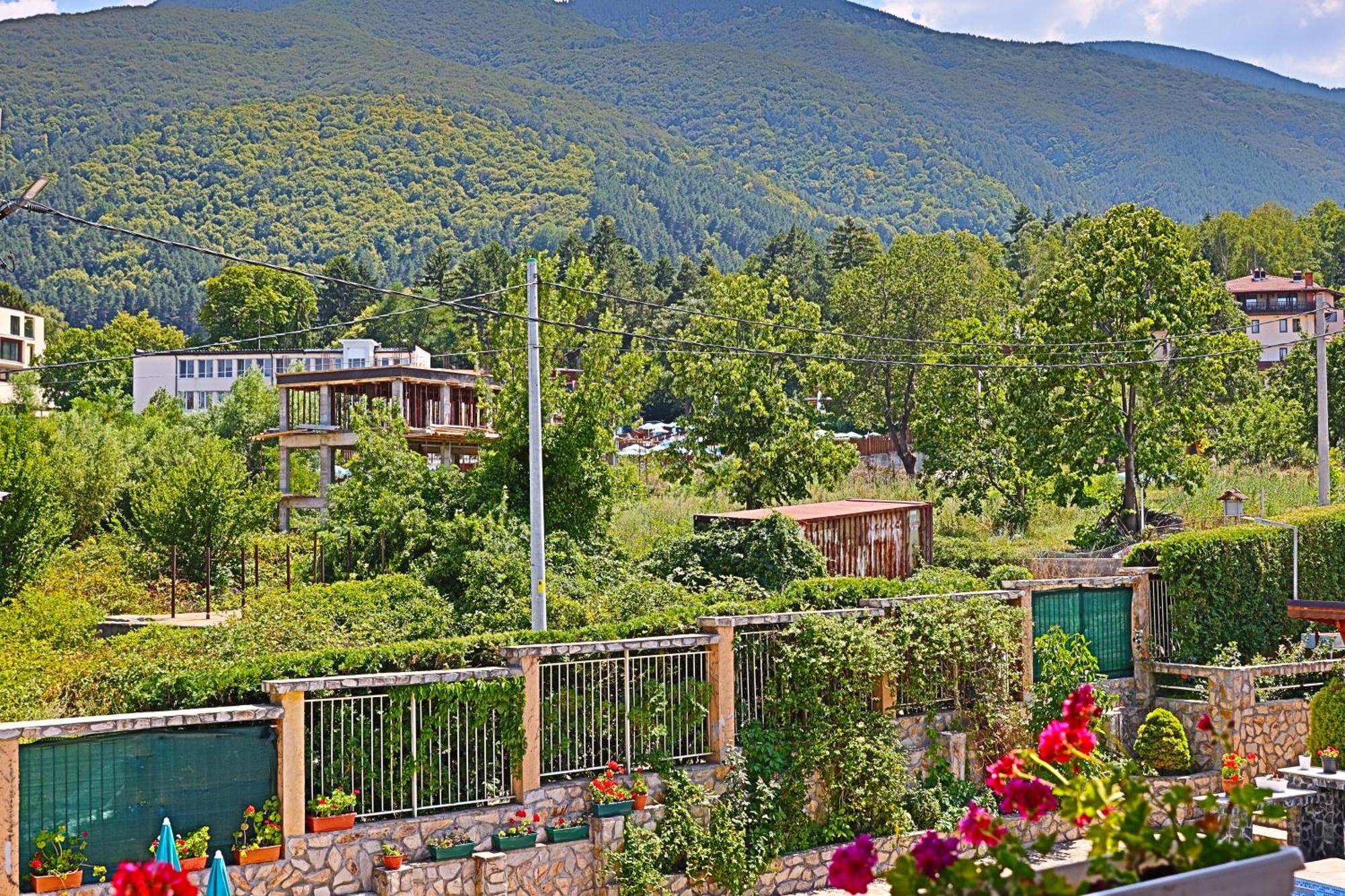 Holiday House Kubrat Sapareva Banya Exterior photo